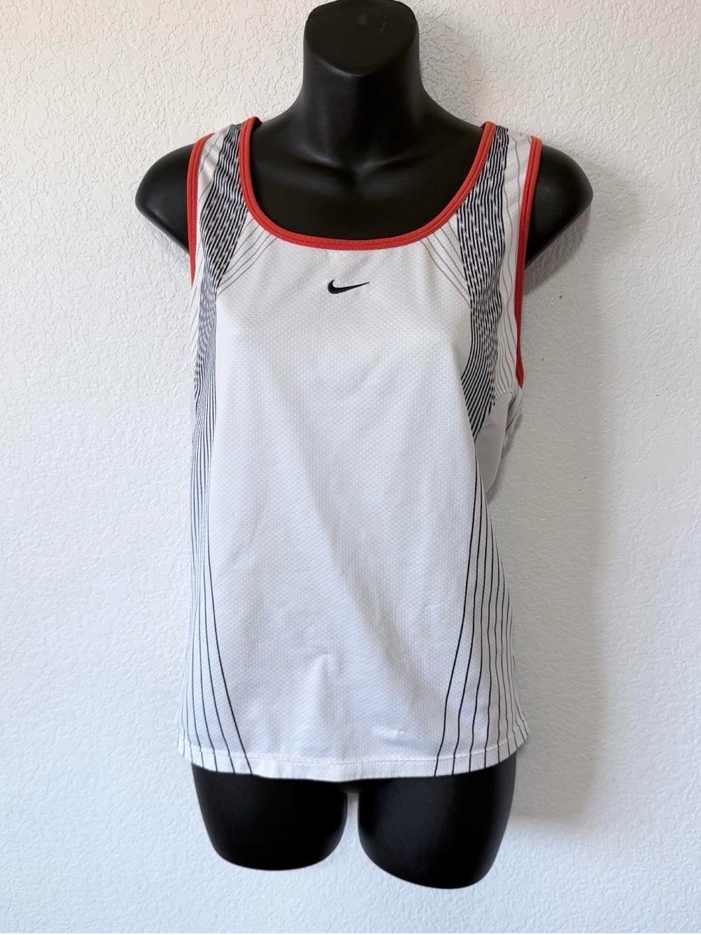 Vintage Nike Women’s White Athletic Tank with Orange Trim